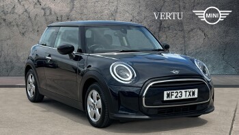 MINI Hatchback 1.5 Cooper Classic 3dr [Comfort Pack] Petrol Hatchback